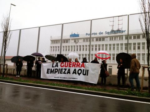 Desde el Puerto de Santander salen tanques y transportes blindados hacia Ucrania