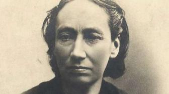 Louise Michel: de las aulas a las barricadas parisinas. La virgen roji-negra de la Comuna 